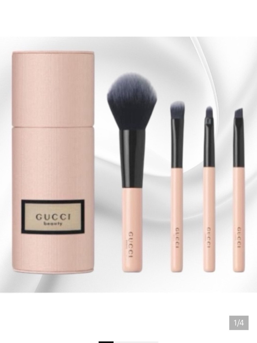 Gucci Beauty Pink Makeup Brush Gift Set✨
